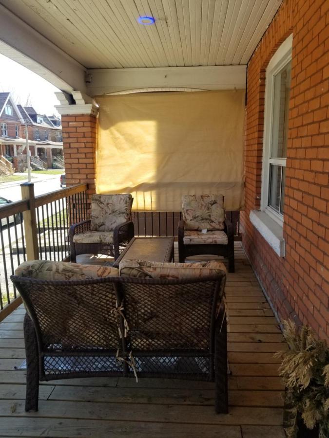 Cozy And Unique Getaway Apartment Hamilton Luaran gambar
